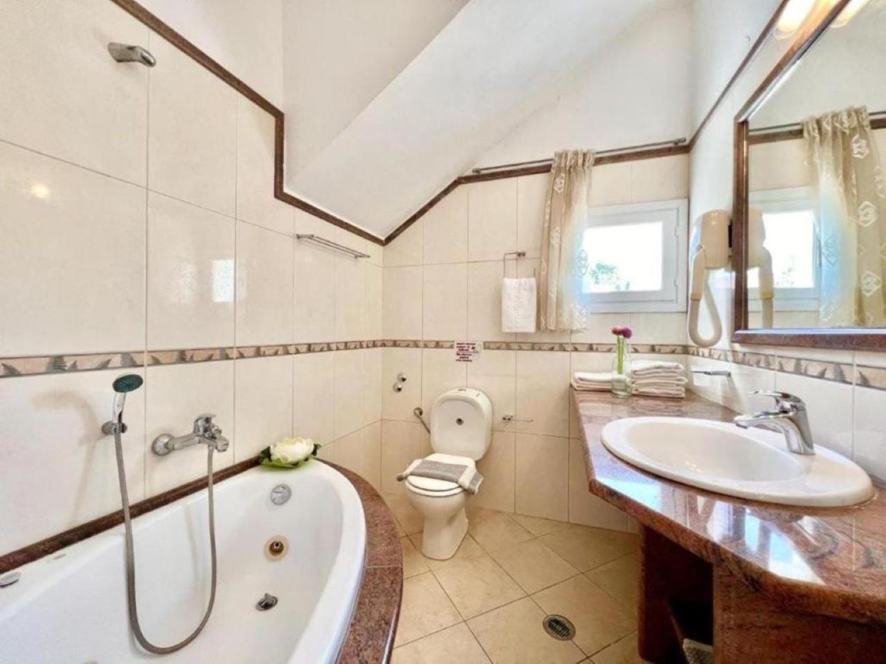 Villa Aphrodite Nissaki Nisaki  Екстериор снимка